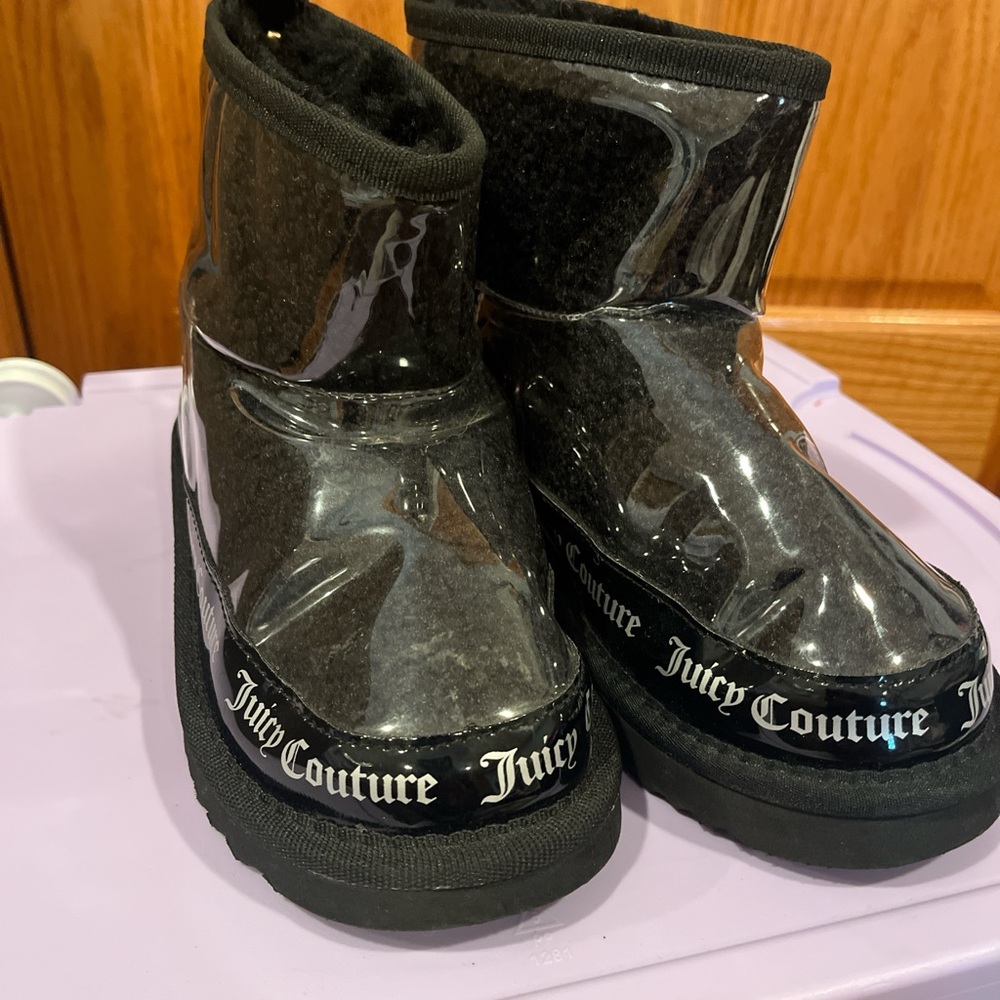 Juicy Couture Women's Black Klash Clear Ankle Boots Shoes Size 7